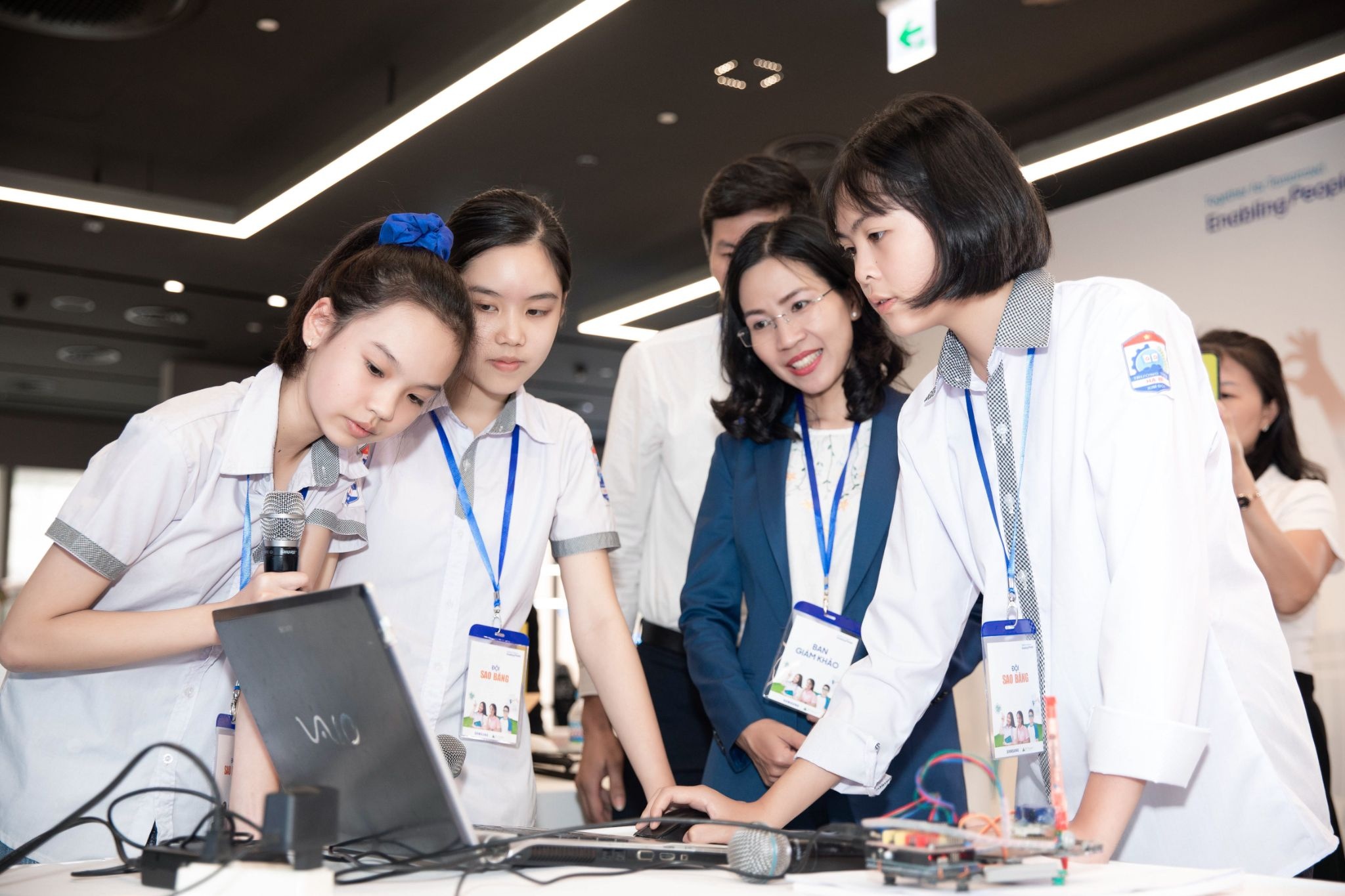 sân chơi hữu ích,  đào tạo kỹ năng ảnh 4 san choi huu ich,  dao tao ky nang anh 4