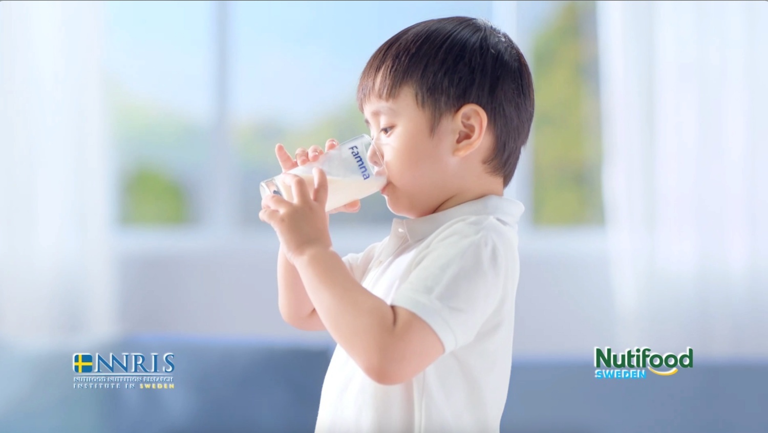 sua Famna,  Nutifood anh 3