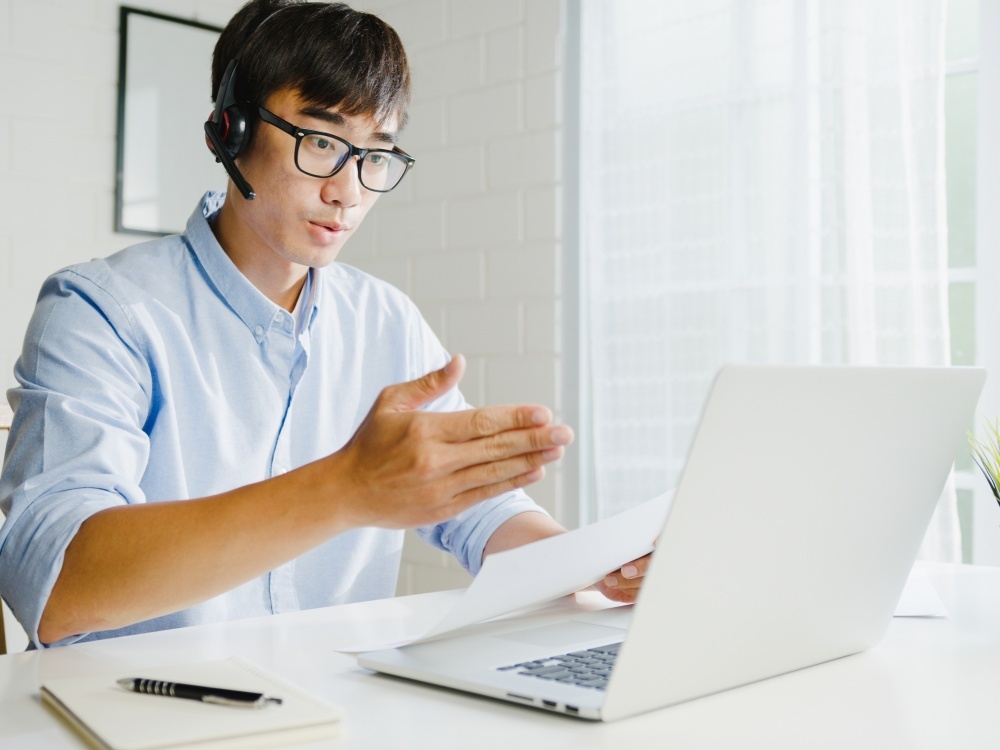 Lam viec tu xa thoi Covid: Thich nghi nhat thoi hay theo xu the? hinh anh