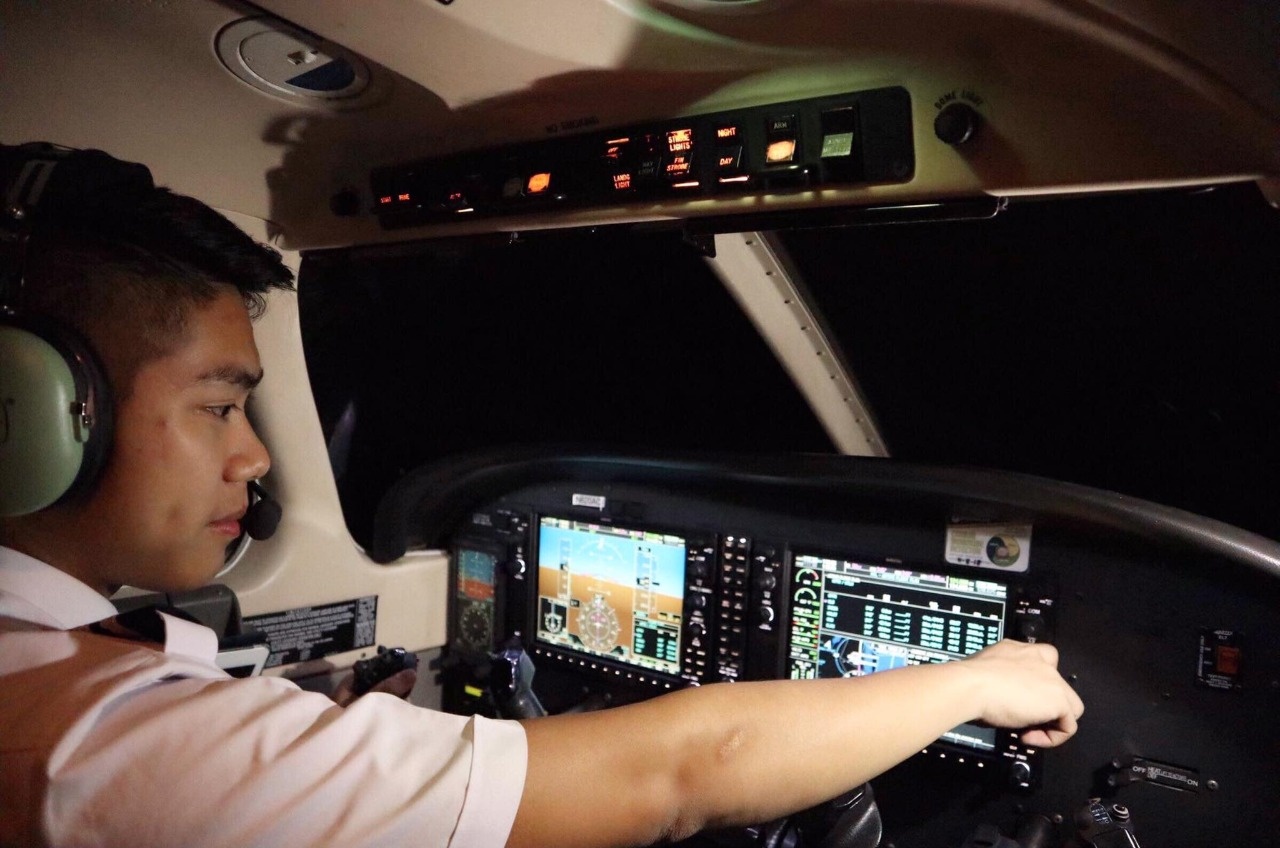 Truong quoc te A Chau anh 2