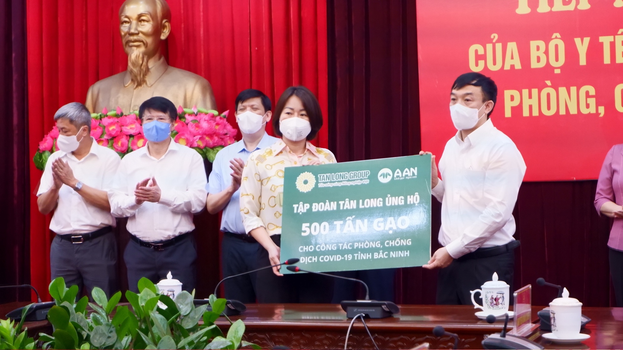 Tân Long,  phòng chống dịch ảnh 2 Tan Long,  phong chong dich anh 2