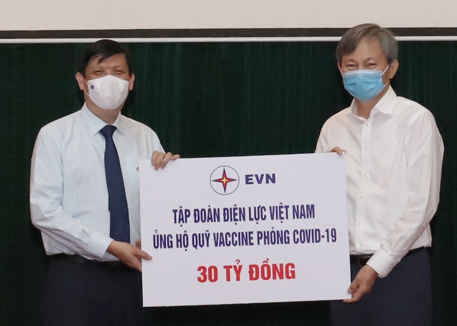 EVN ung ho 30 ty dong cho Quy vaccine phong Covid-19 hinh anh
