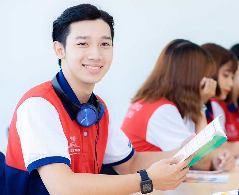 Uu diem cua mo hinh cao dang 9+ voi hoc sinh sau THCS hinh anh