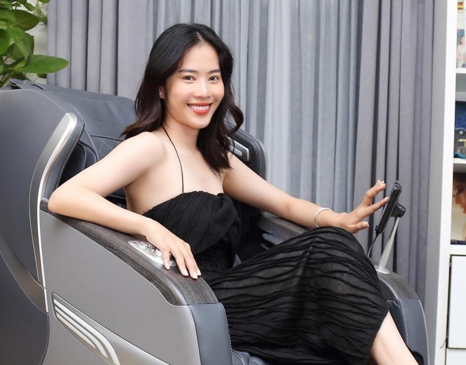 Loat sao Viet phat dong phong trao khoe dep tai nha cung Elipsport hinh anh