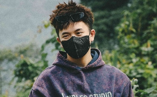 Cach chon khau trang chong bui min PM2.5 va o nhiem khong khi hinh anh