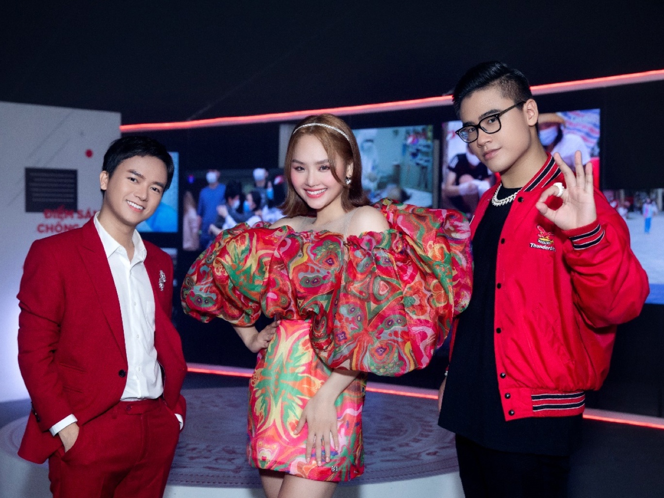 MV 'Toa sang Viet Nam' tiep them nang luong tich cuc de chong dich hinh anh