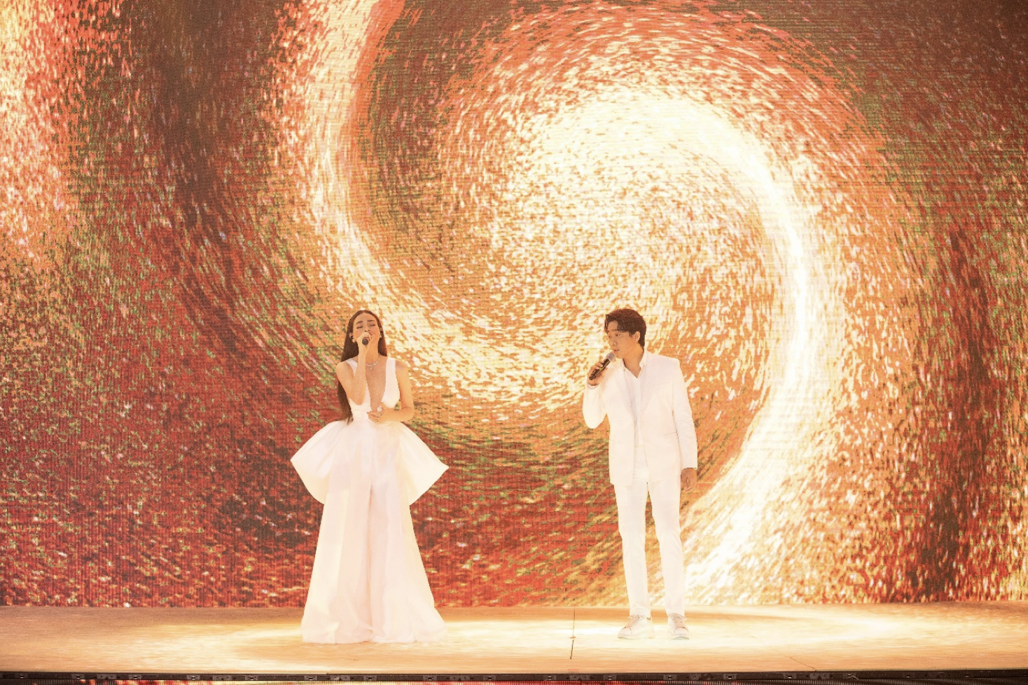 Lazada, Lazada Super Show ảnh 2 Lazada, Lazada Super Show anh 2