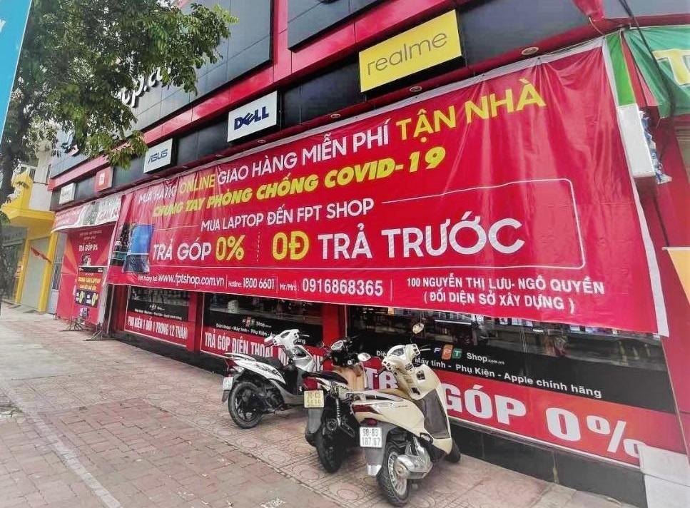 FPT Shop mien phi giao hang, them nhieu uu dai cho khach mua online hinh anh