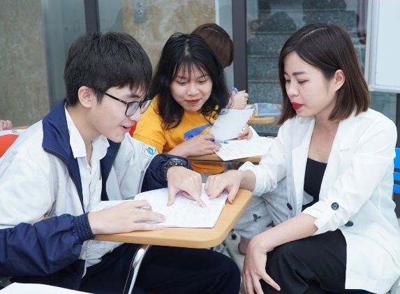 Phuong phap luyen thi IELTS dac biet tai LangGo hinh anh