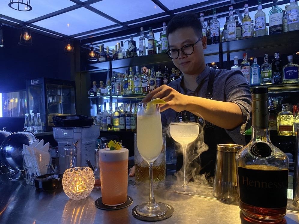 vivo V21 5G,  vivo anh 7