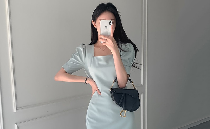 Nen tang ban le thoi trang HelloMida cap nhat xu huong quoc te hinh anh