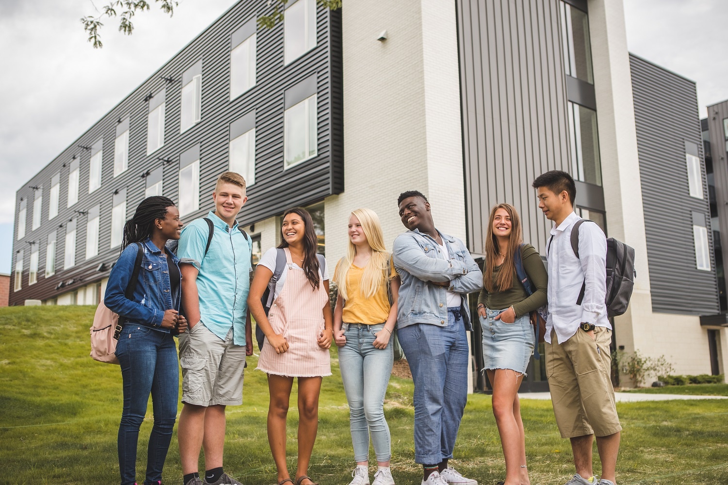 Wisconsin Lutheran - truong trung hoc noi tru hang A tai My hinh anh