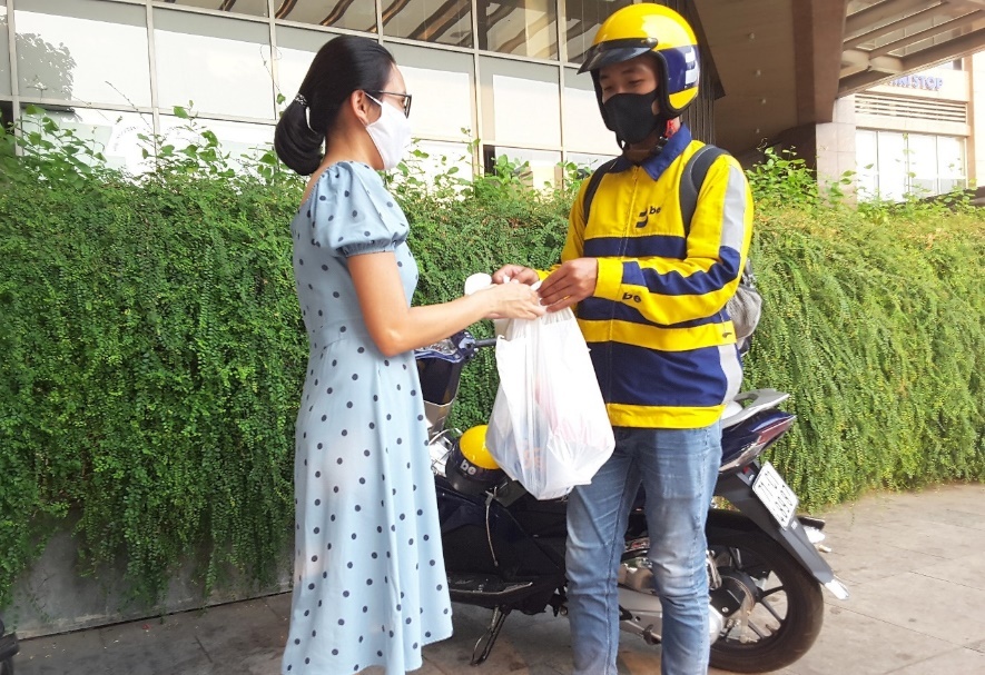 'Dich vu giao hang cua Be tang truong 200% trong mua dich' hinh anh