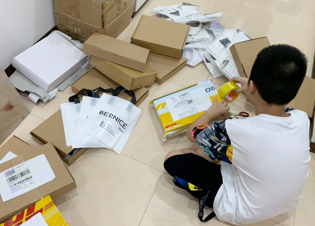 Lazada,  le hoi mua sam he anh 7