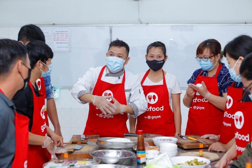 CEO Gojek VN: 'Khi chan met goi moi, hay nghi ve ly do minh bat dau' hinh anh