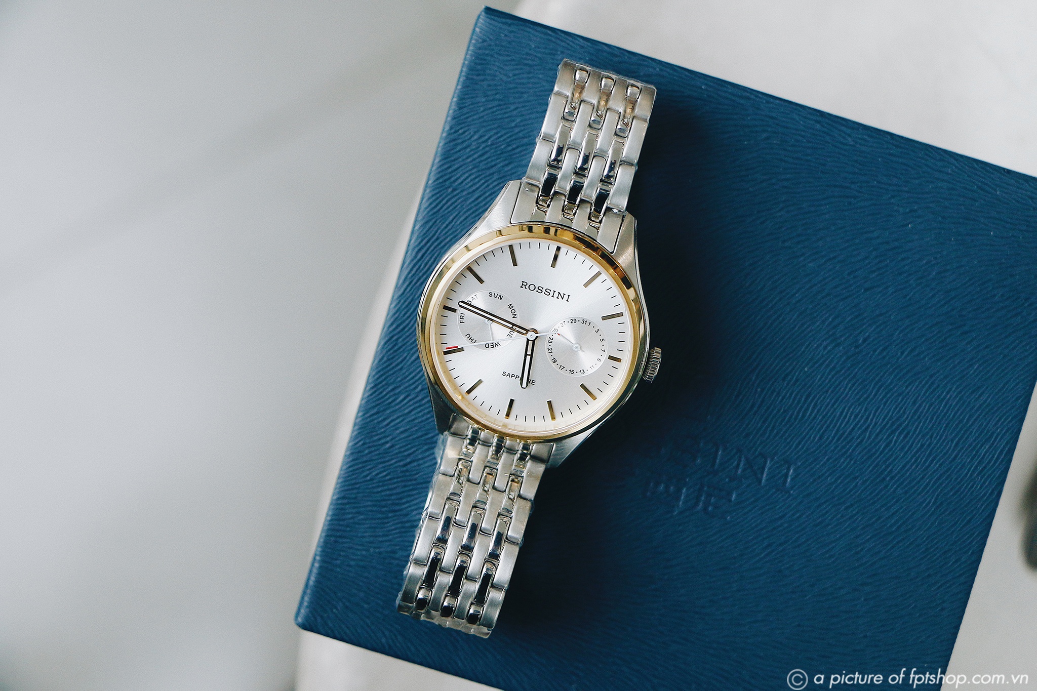 dong ho FPT,  Citizen anh 1