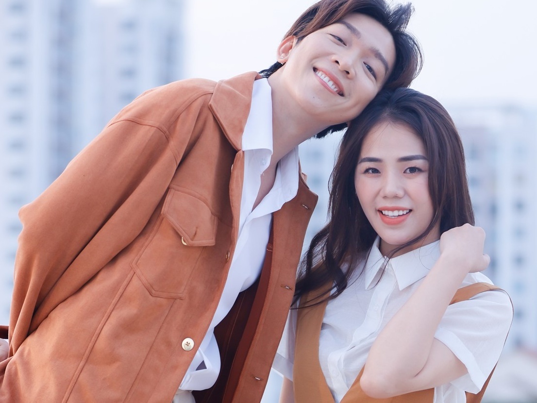 Huong Ly va Tang Phuc tao hit ngay lan dau song ca hinh anh