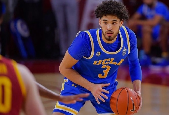 Cau thu goc Viet 20 tuoi vao danh sach NBA Draft Combine 2021 hinh anh