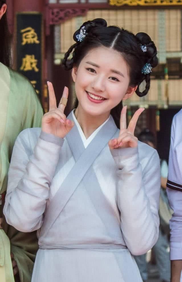 Xuan Hoa - Thu Nguyet,  VTV1 anh 3