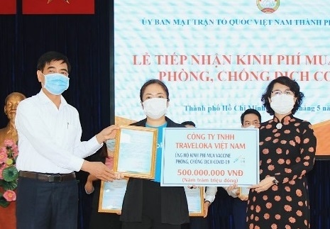 Traveloka trich doanh thu dong gop quy vaccine Covid-19 hinh anh