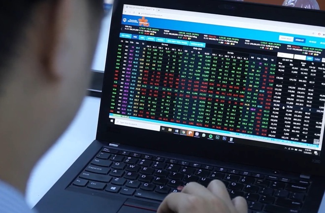 Toi uu loi nhuan dau tu chung khoan nho cong nghe    hinh anh