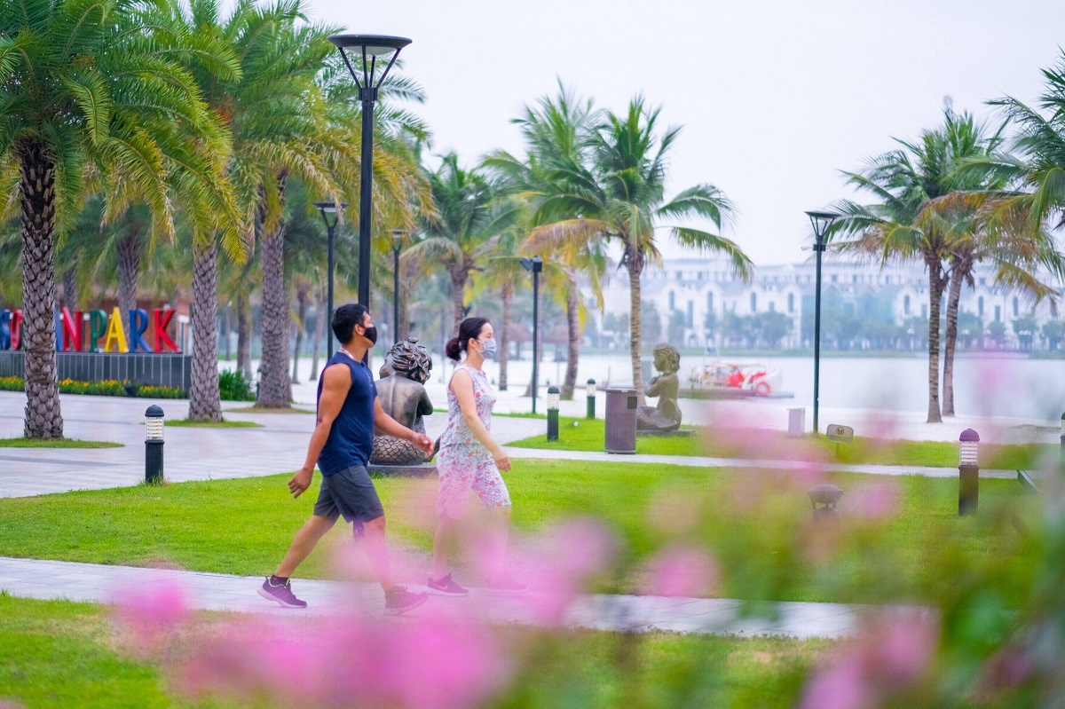 Cuoc song an yen o Vinhomes Ocean Park thoi dich hinh anh