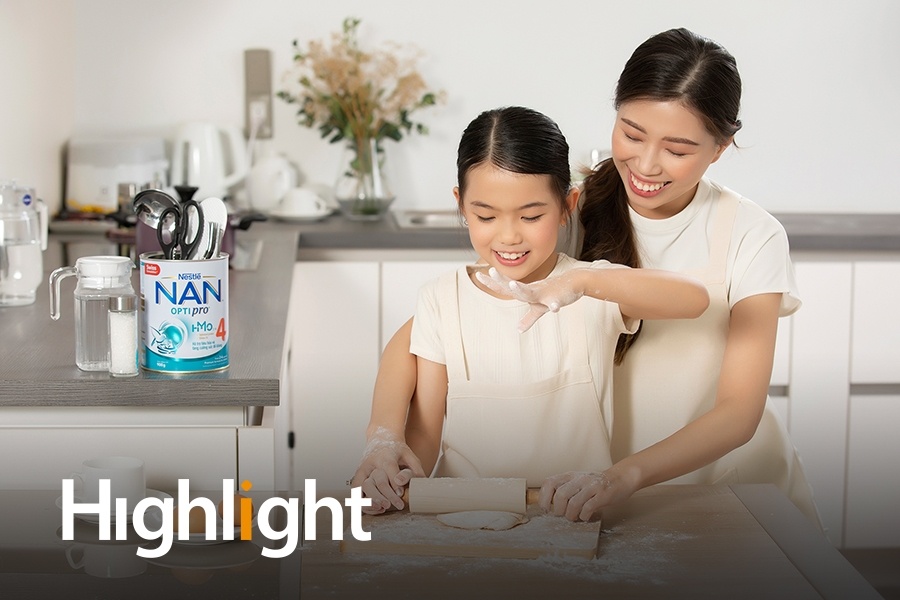 Dong hanh cung con qua nhung khoanh khac lon khon dieu ky hinh anh