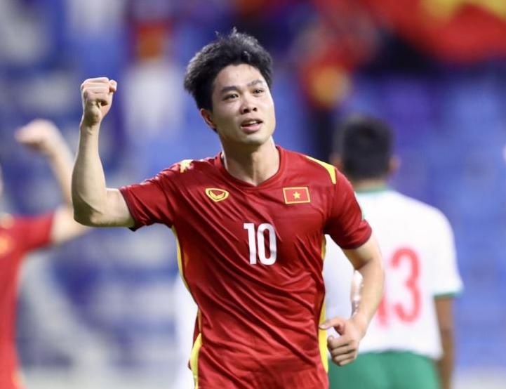 Xem boc tham vong loai 3 World Cup 2022 tren FPT Play, Truyen hinh FPT hinh anh