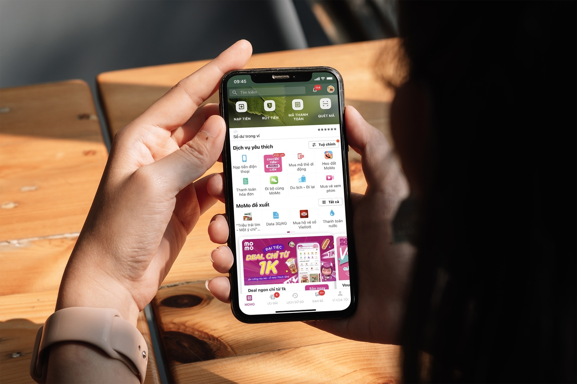 MoMo mua lai Pique hinh anh