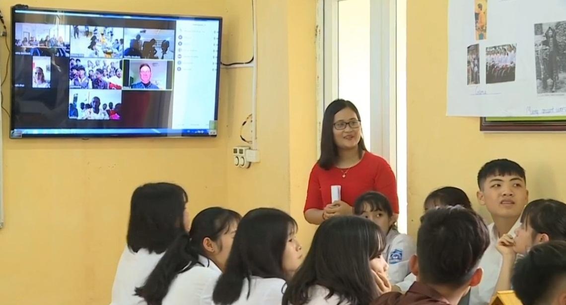 Thien Long,  chuyen doi so anh 2