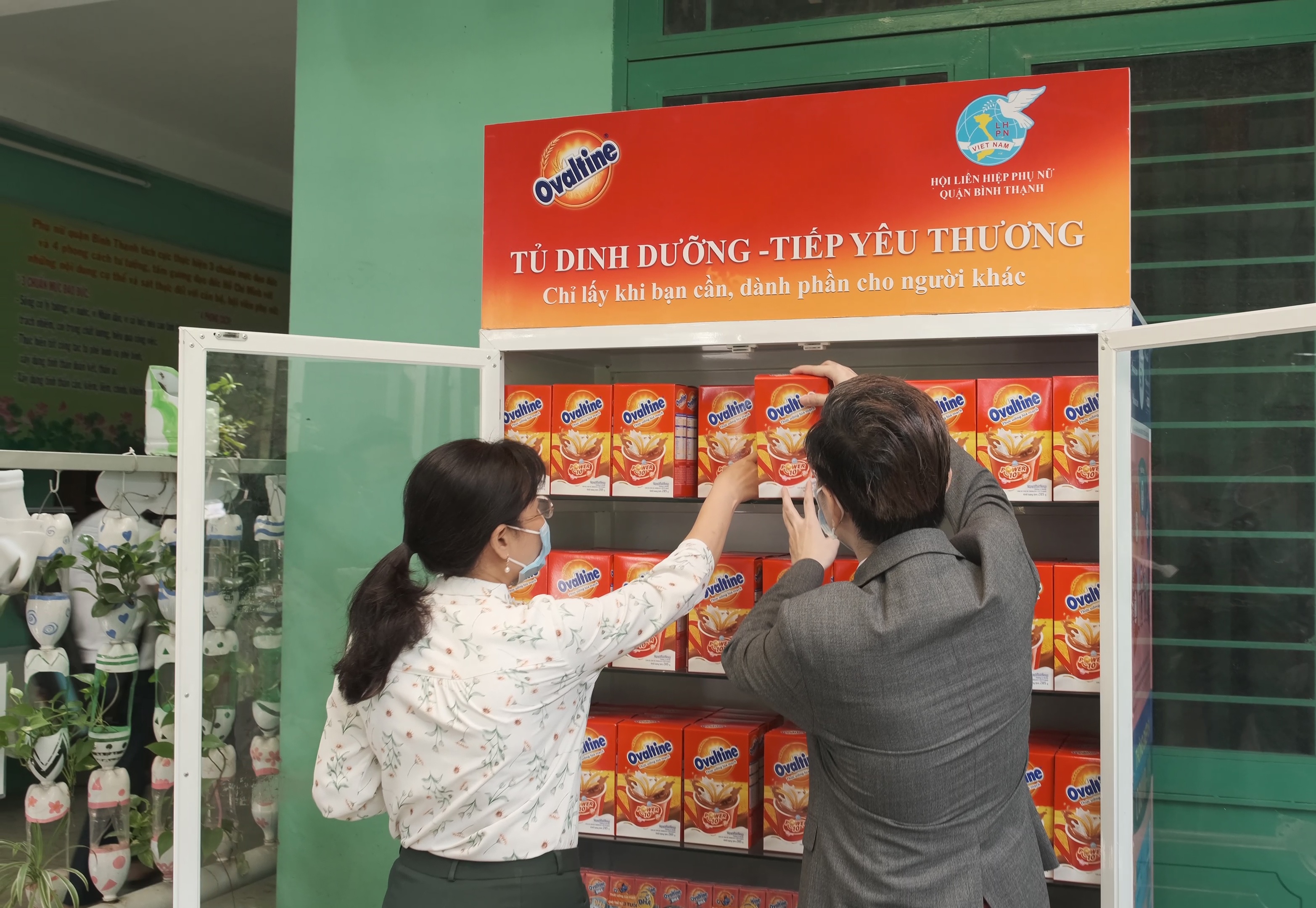 Ovaltine,  hỗ trợ người khó khăn ảnh 1 Ovaltine,  ho tro nguoi kho khan anh 1