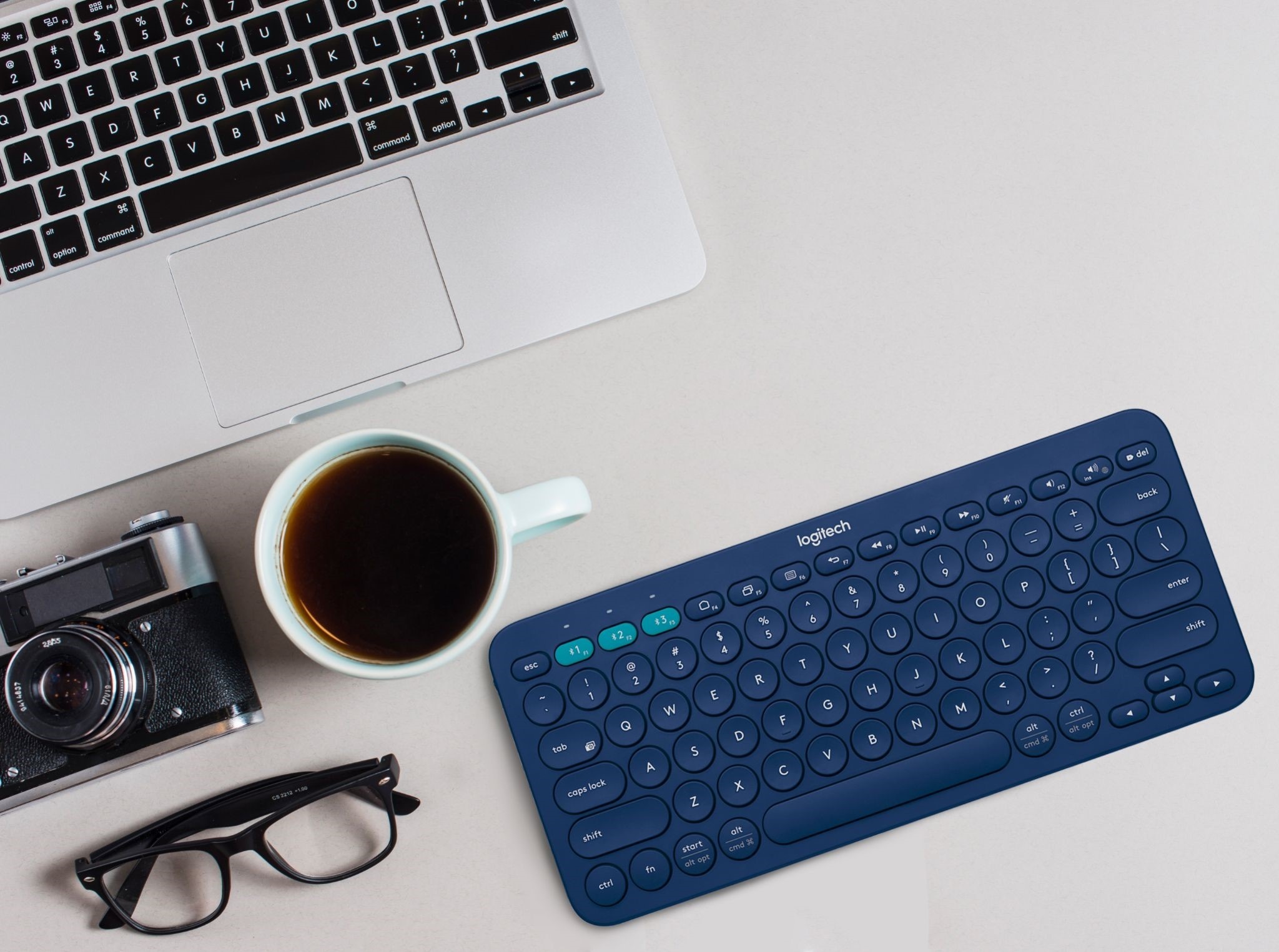 7 phu kien hi-tech, gia dung giam den 70% tai Tiki dip 7/7 hinh anh