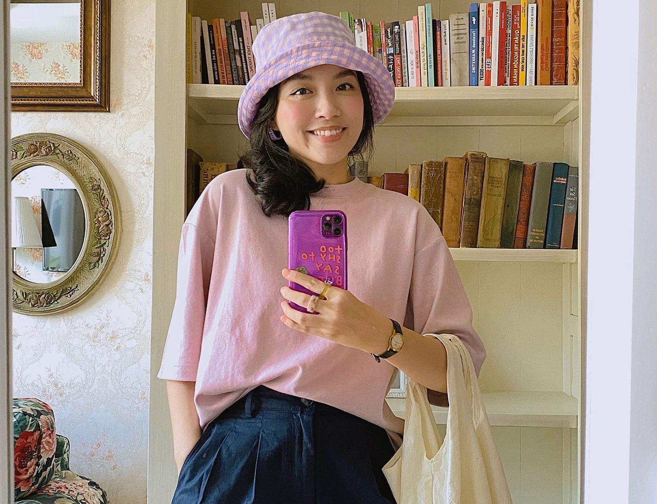 Tieu chi chon ao thun tron hop mac quanh nam hinh anh