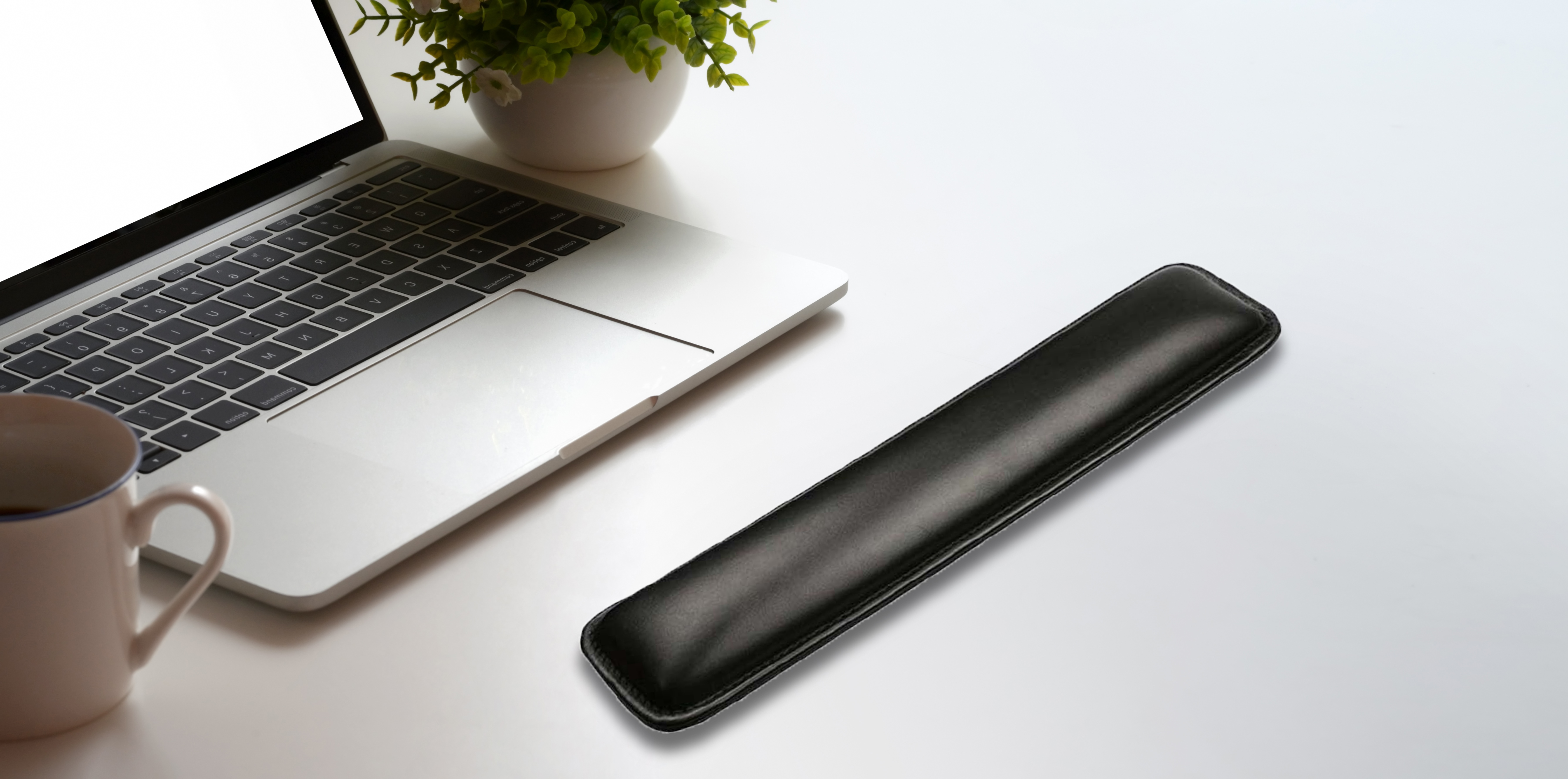 7 phu kien hi-tech ho tro dac luc khi 'work from home' hinh anh