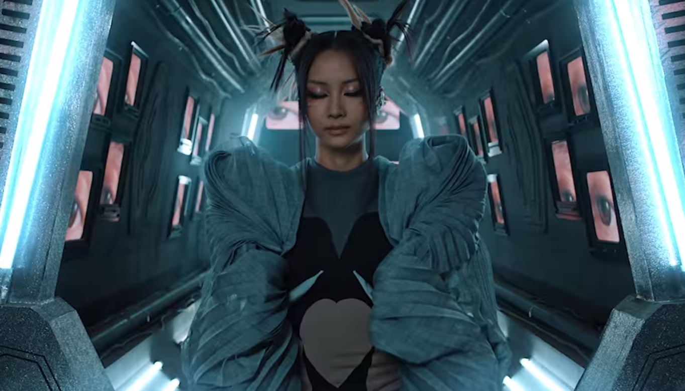 Suboi va Gavin.D tung teaser MV bai hat chu de cua AWC 2021 hinh anh