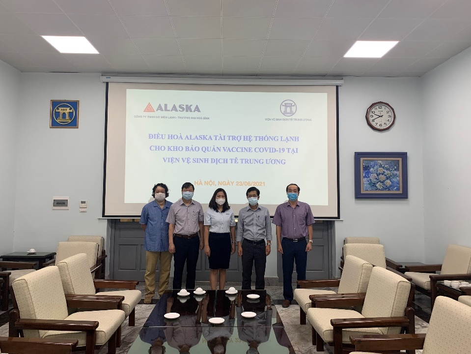 doanh nghiep chung tay,  Vien Ve sinh Dich te Trung uong anh 1