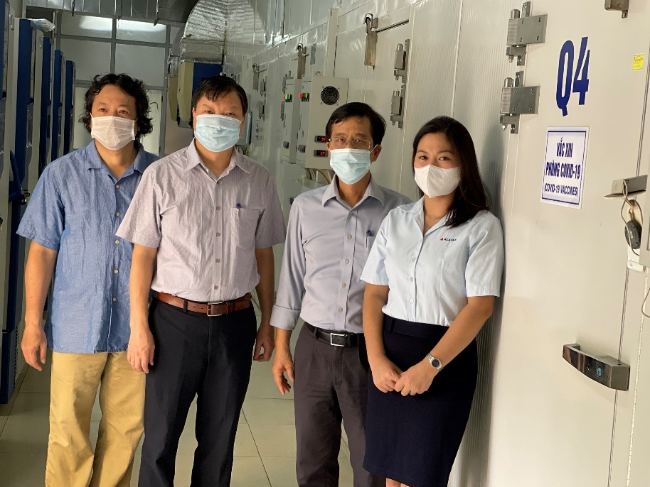 doanh nghiep chung tay,  Vien Ve sinh Dich te Trung uong anh 2