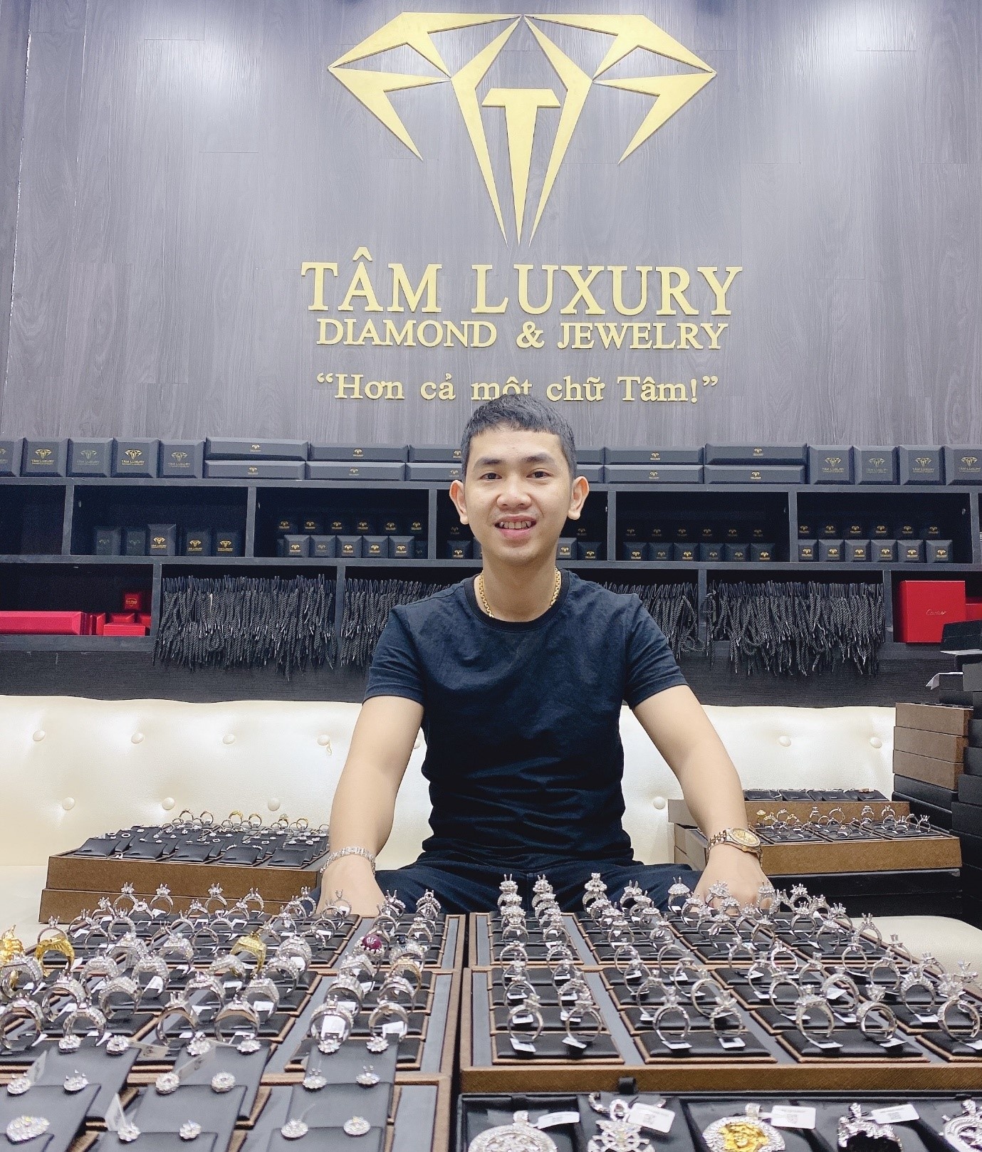 Tam Luxury chia se meo bao quan kim cuong anh 1