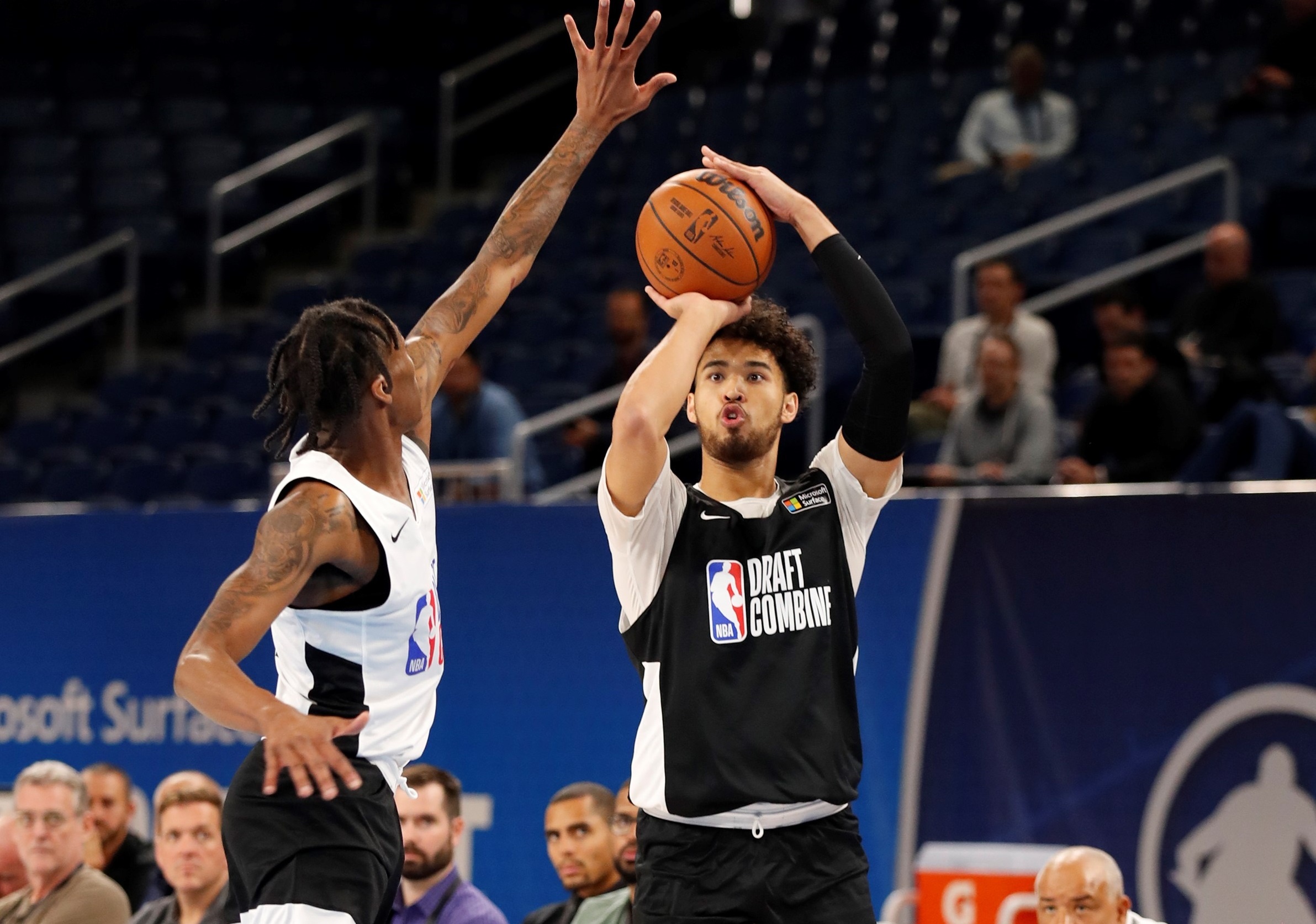 Cau thu goc Viet Johnny Juzang tam gac lai giac mo NBA hinh anh