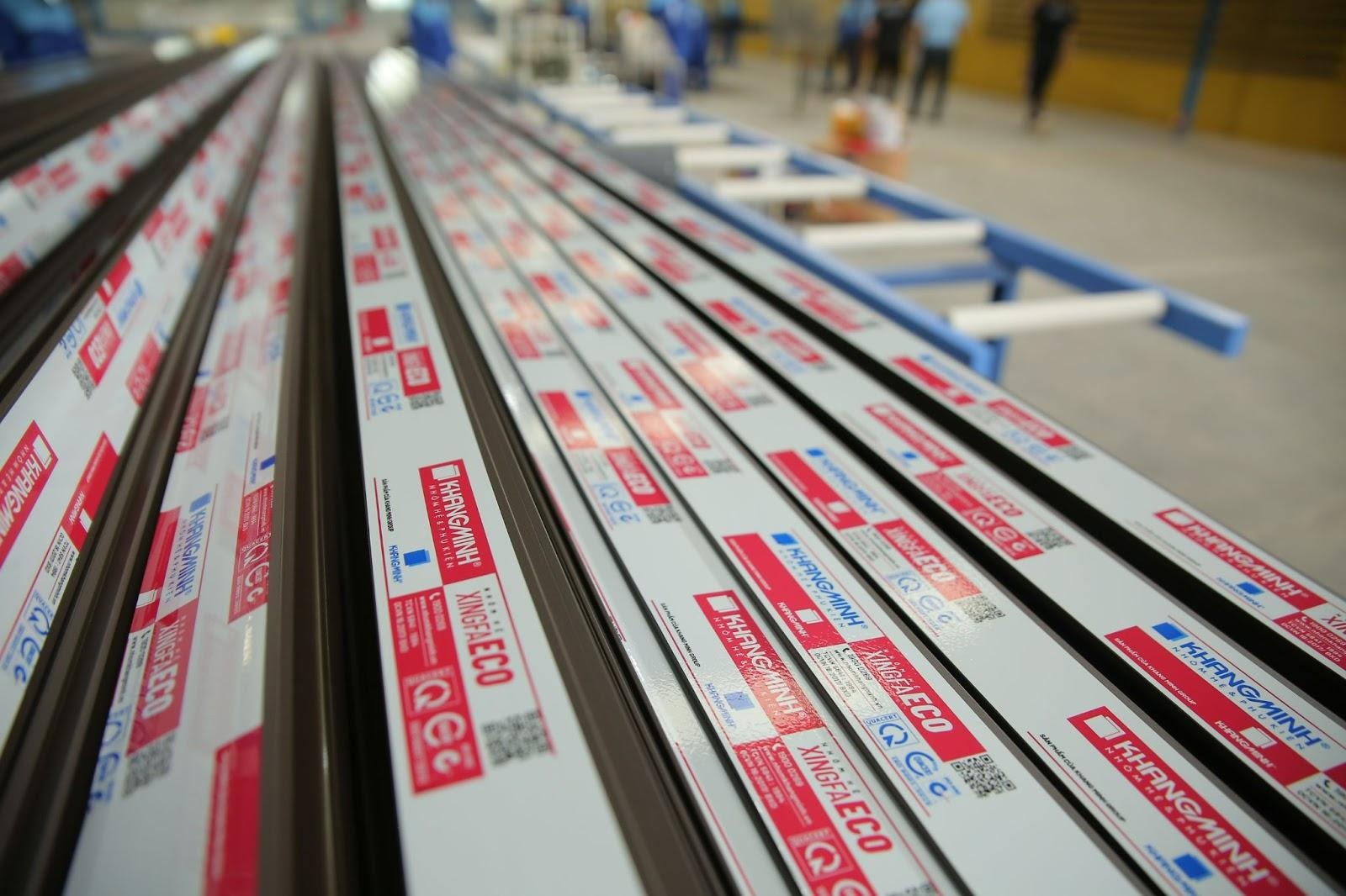 thanh nhom,  cua nhom anh 3