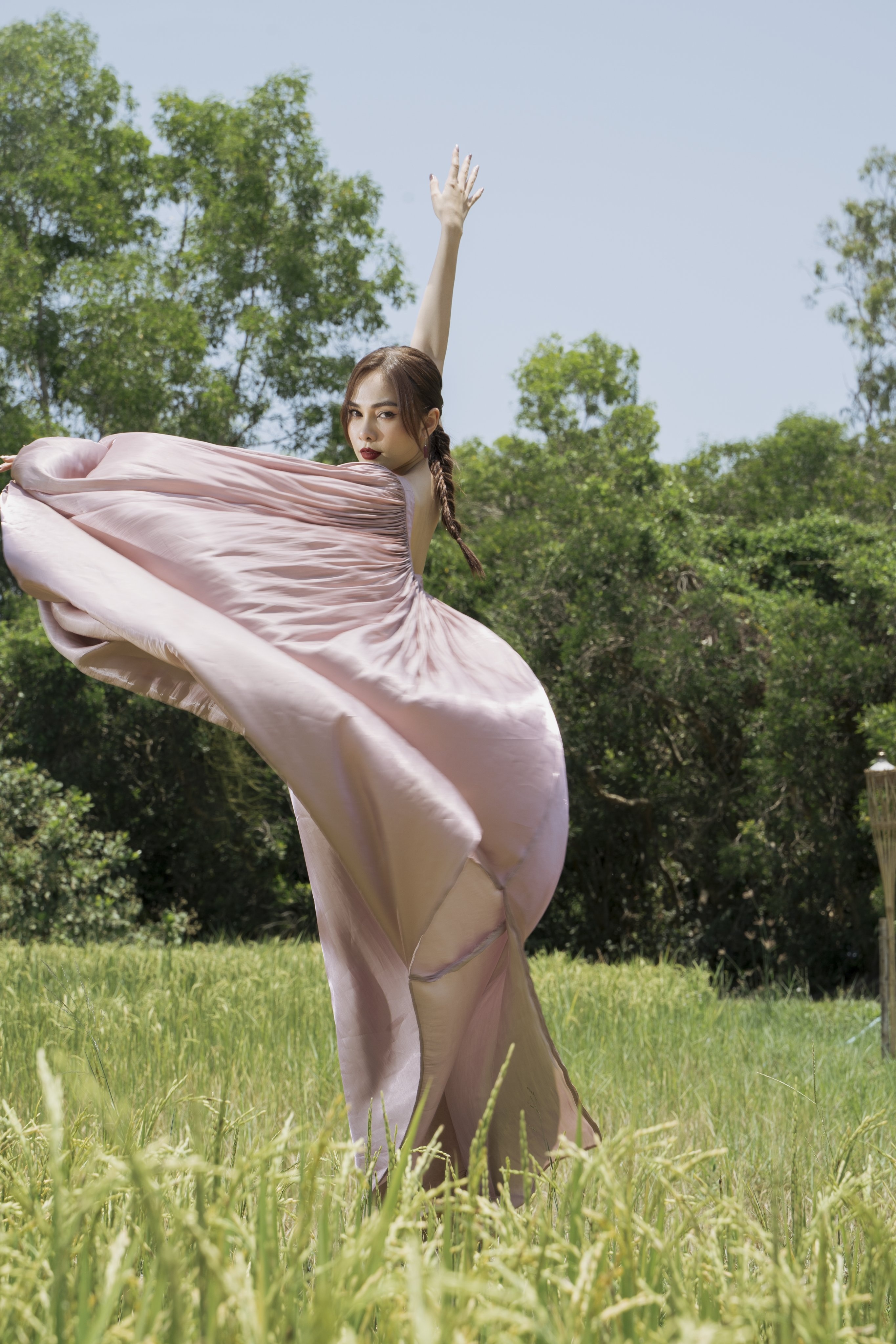 Anh lai bo roi em roi,  ca khuc moi anh 5