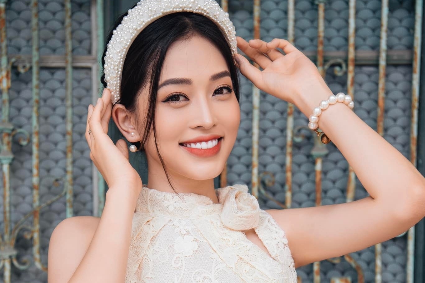 A hau Phuong Nga chia se bi quyet duong da rang ngoi hinh anh
