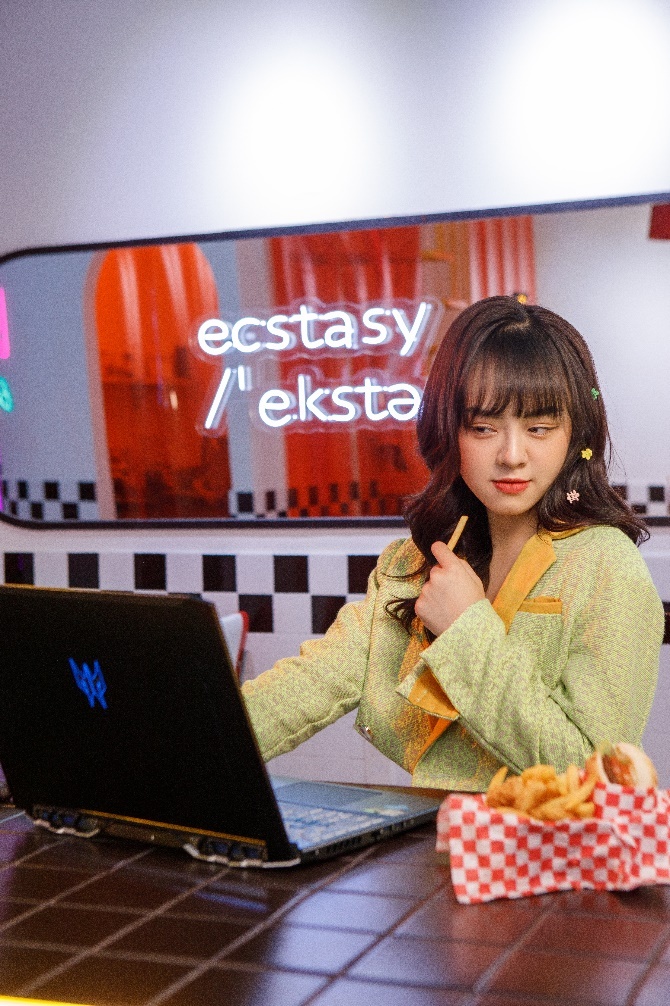 Acer,  laptop choi game anh 2