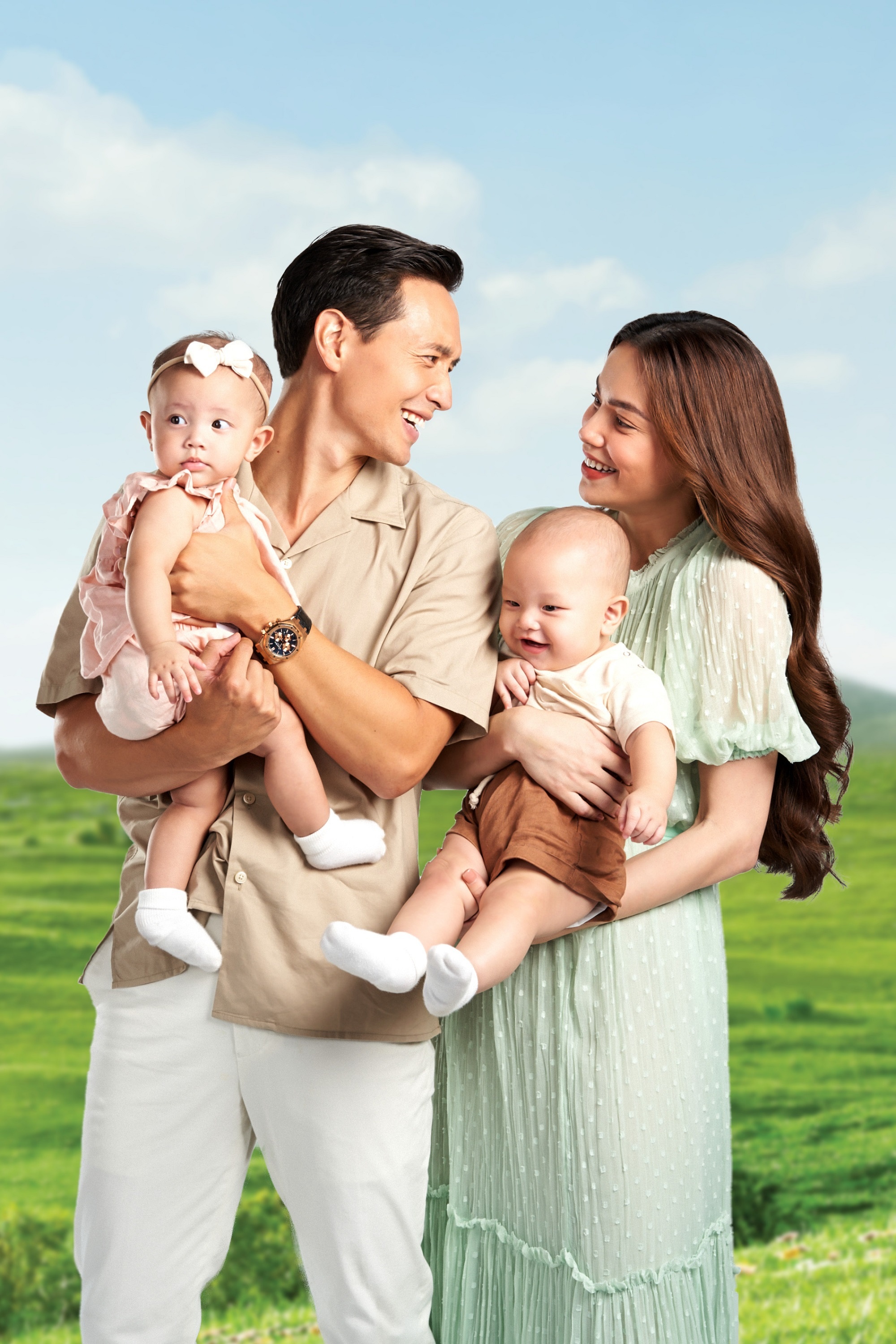 Ho Ngoc Ha,  VitaDairy anh 2