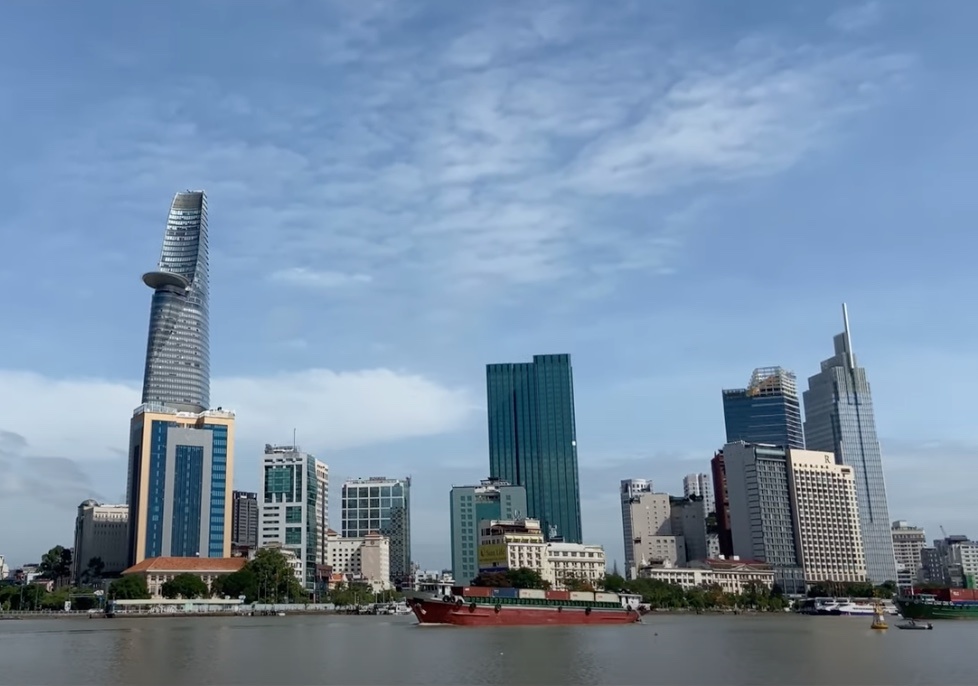 Loi dong vien am ap qua ca khuc 'Sai Gon ngay vang' hinh anh