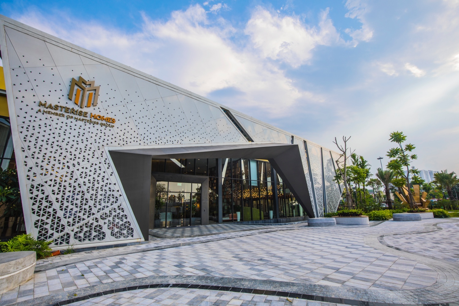 Masterise Homes,  Ha Anh Tuan anh 3