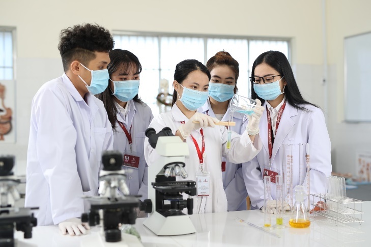 Dai hoc Yersin Da Lat,  tuyen sinh 2021 anh 4