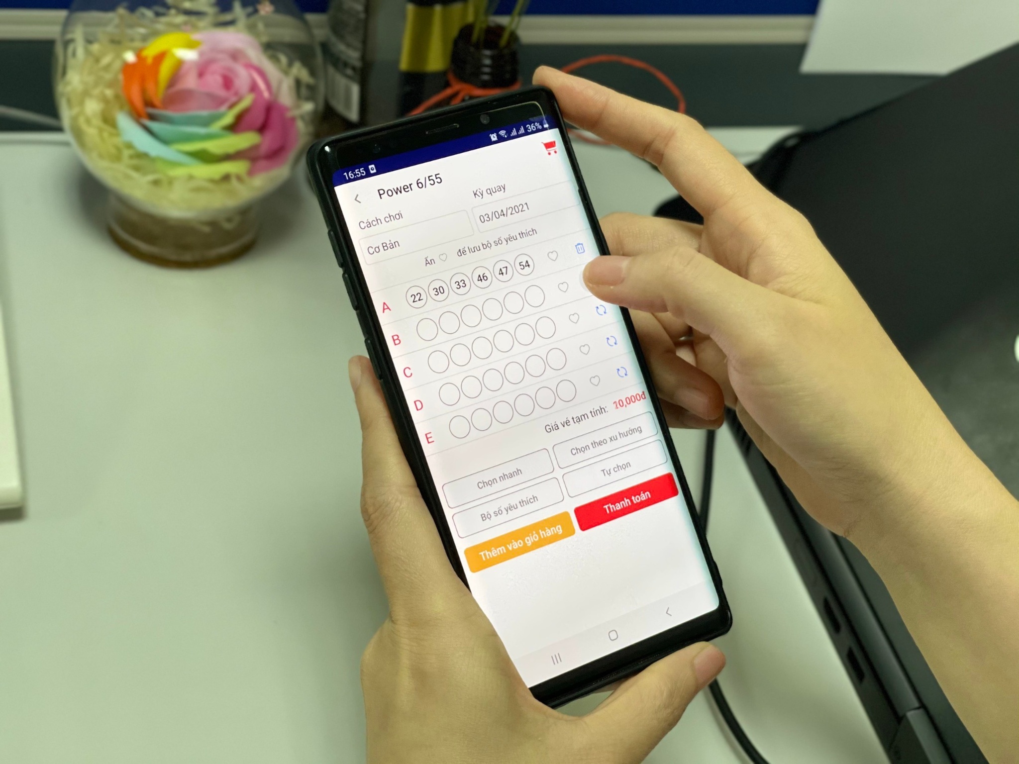 Gan 50 ty dong trao cho nguoi trung qua Vietlott SMS hinh anh