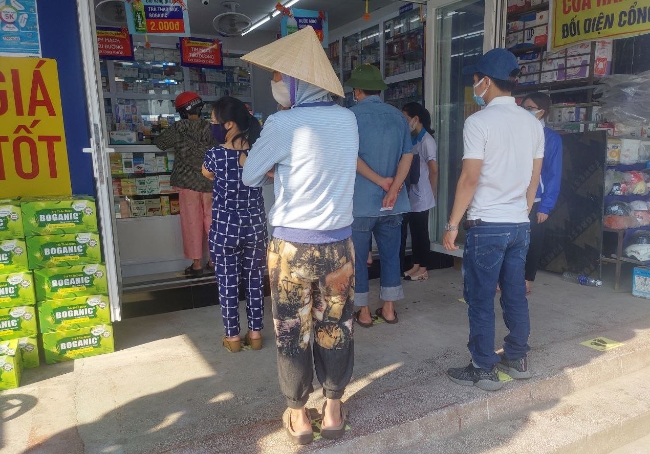 FPT Long Chau,  tang thuoc anh 2