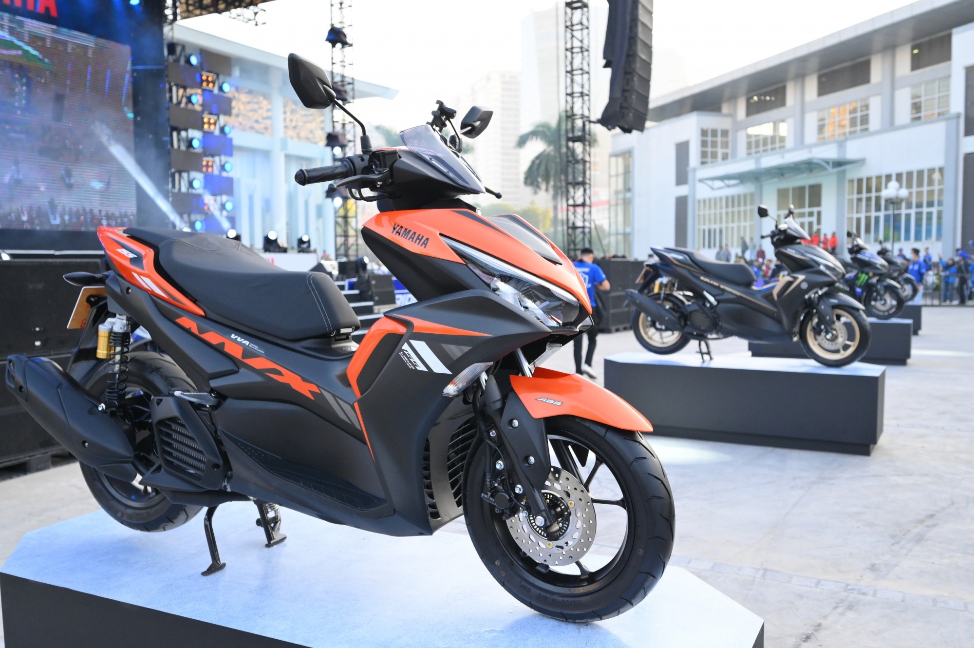 Yamaha,  Grande ảnh 4 Yamaha,  Grande anh 4